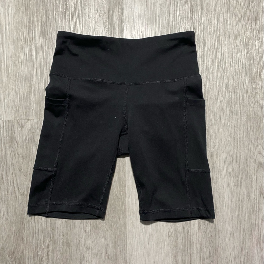 Xersion Black Women's Shorts